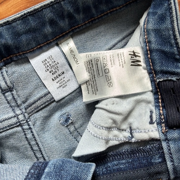 Girl Jean shorts (6-7Y) - Picture 3 of 3